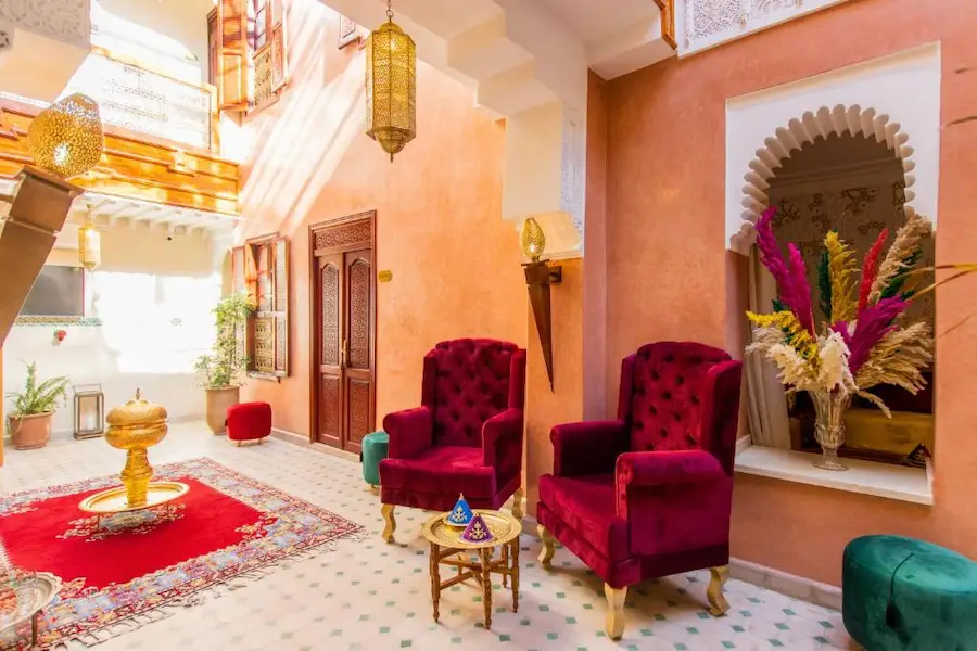 RIAD MARRAKECH DOORS in Medina (5 min walk to Jemaa El-Fna)